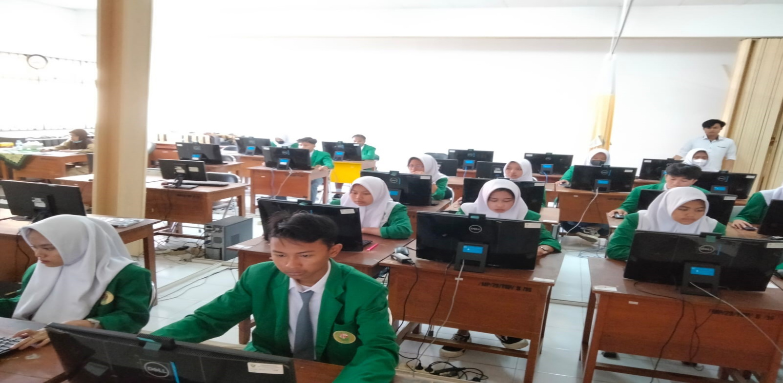 SMK Kesehatan Pelita Bangsa melaksanakan ANBK untuk Menguji Kesiapan Mental Peserta Didik Tahun Pelajaran 2023/2024